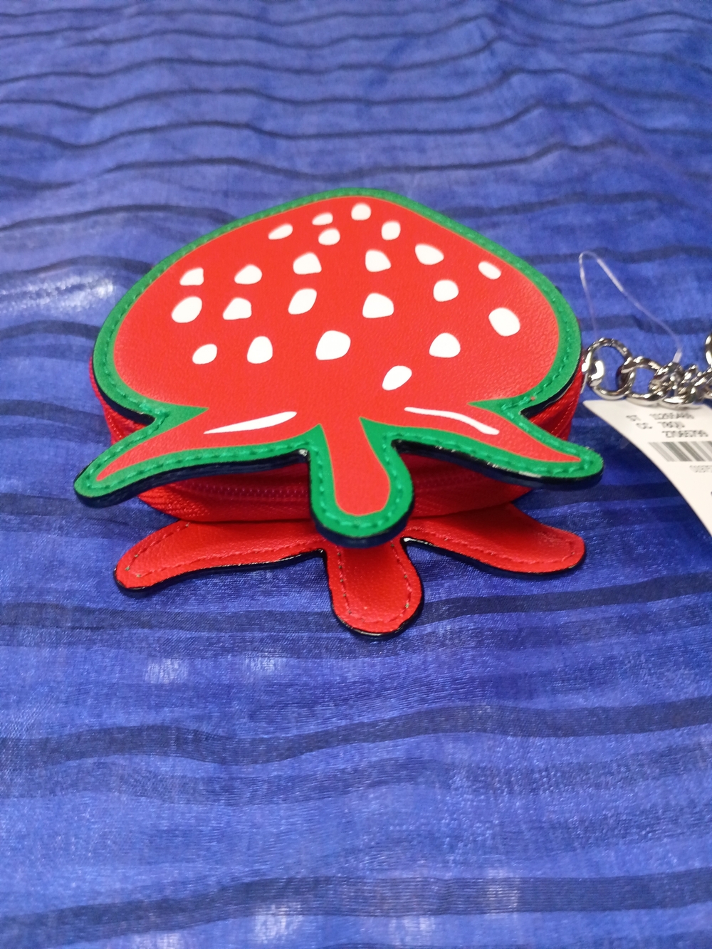 π VICTORIA'S SECRET PINK Strawberry Coin Pouch Keychain - Red with Green Trim - Picture 4 of 7